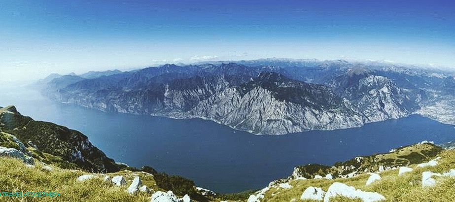 Panorama jezera
