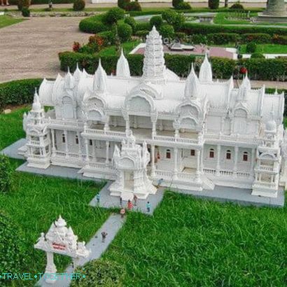 Mini park Siam v Pattayi