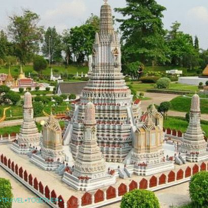 Mini park Siam v Pattayi