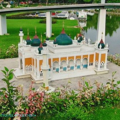 Mini park Siam v Pattayi