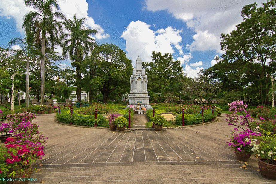 Park Saranr v Bangkoku