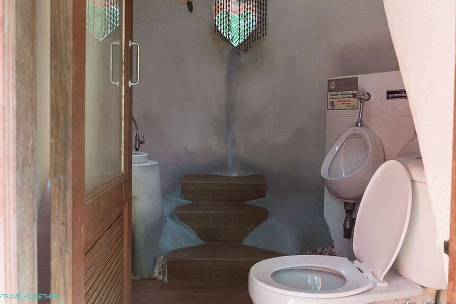WC v duhovniku na prašiču