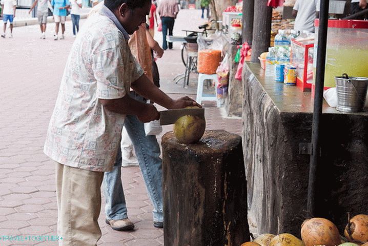 Priprava skodelice kokosa