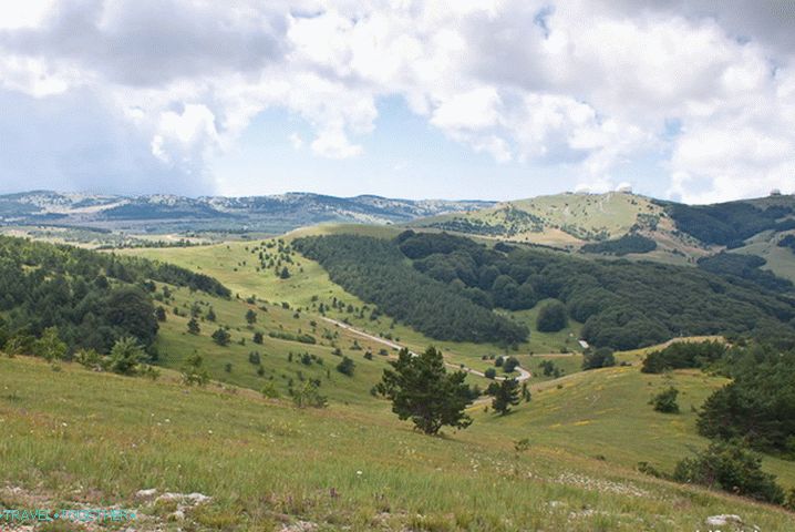 Na Yalti Yayla. Mountain View.