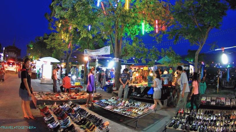 Nočna tržnica mesta Phuket