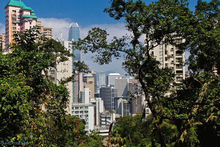 Plezanje višje in višje na Victoria Peak