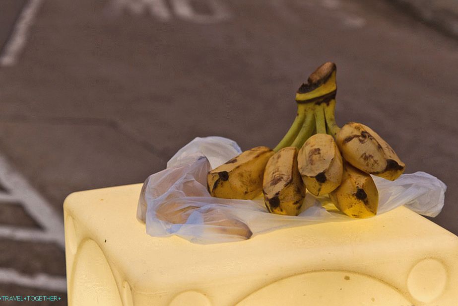 Tukaj sem preizkusil najbolj slastne banane v življenju - da bi poskusil mešanico banan in kivija