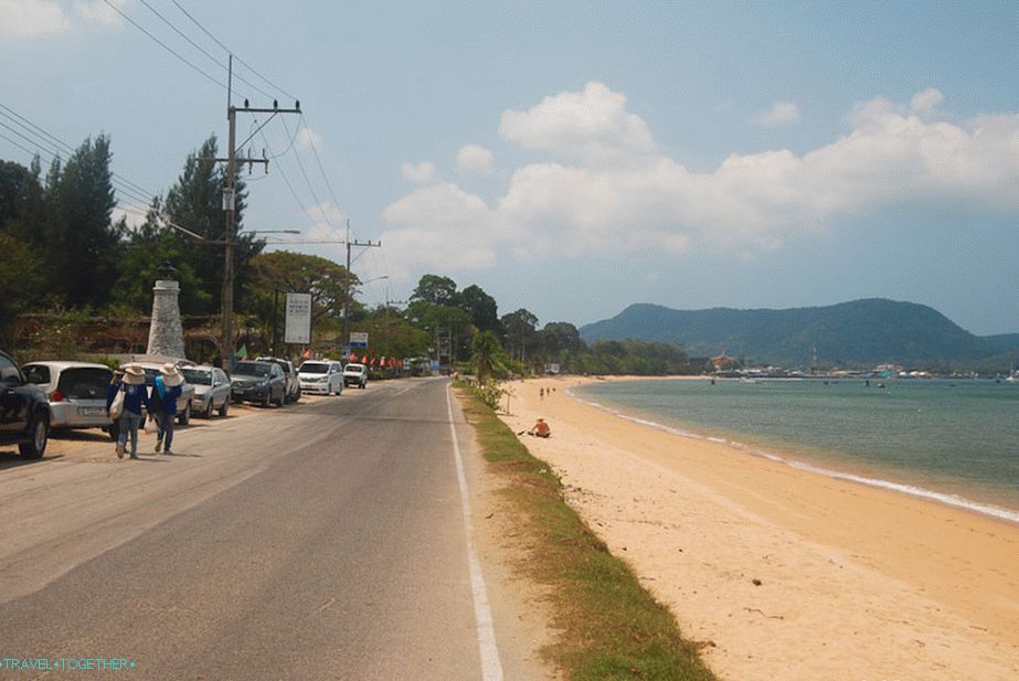 Cesta ob plaži
