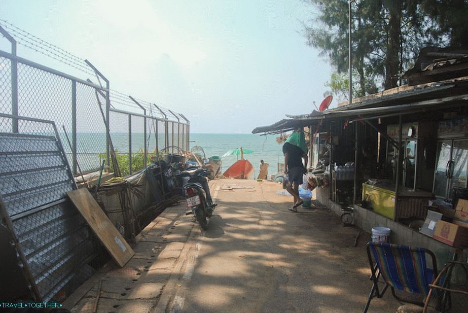 Prehod na plažo na 52. ulici Na-Jomtien