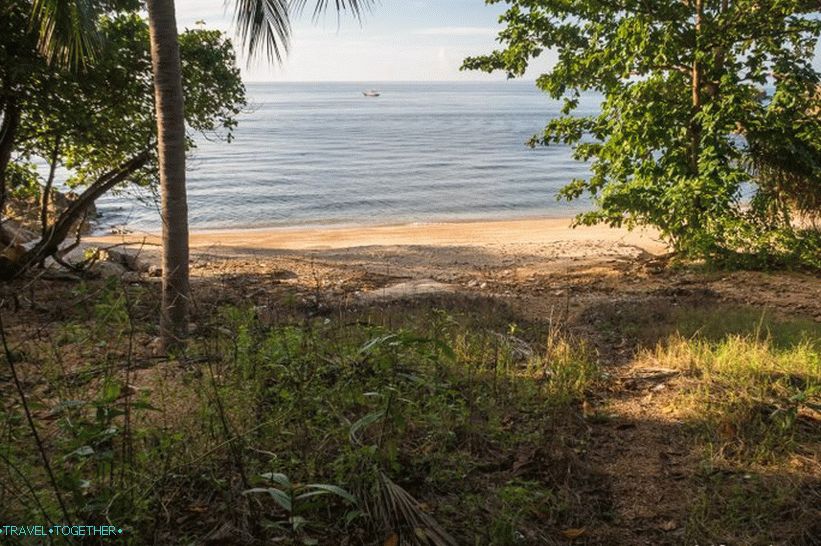 Izhod na neimenovano plažo