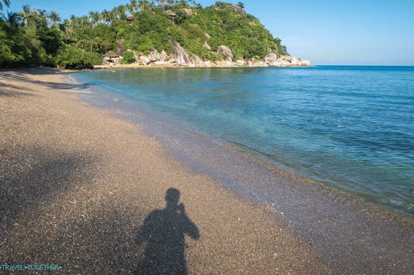 Levi pogled iz središča plaže