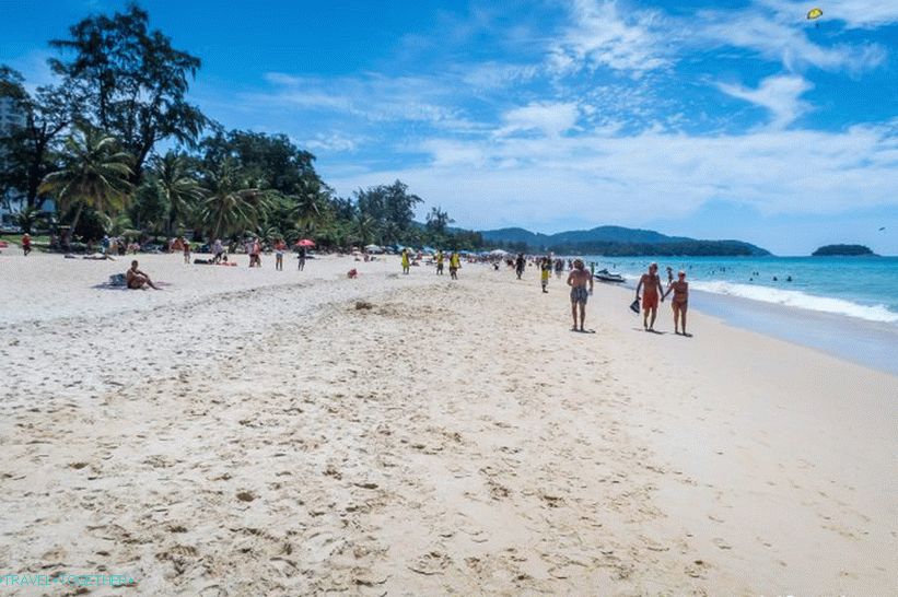 Plaža Karon v Phuketu (plaža Karon) - skoraj kot Patong