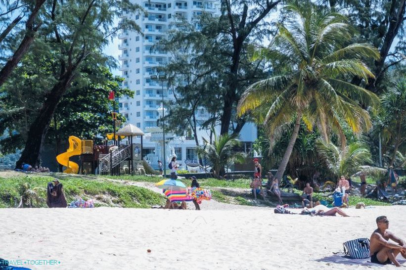 Plaža Karon v Phuketu (plaža Karon) - skoraj kot Patong