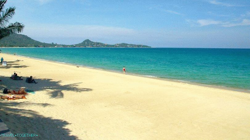 Osrednji del plaže Lamai na Samuiju