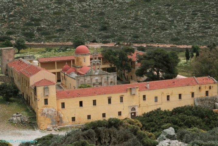 Kaj videti na Kreti v oktobru, polotok Akrotiri, samostan Gouverneto