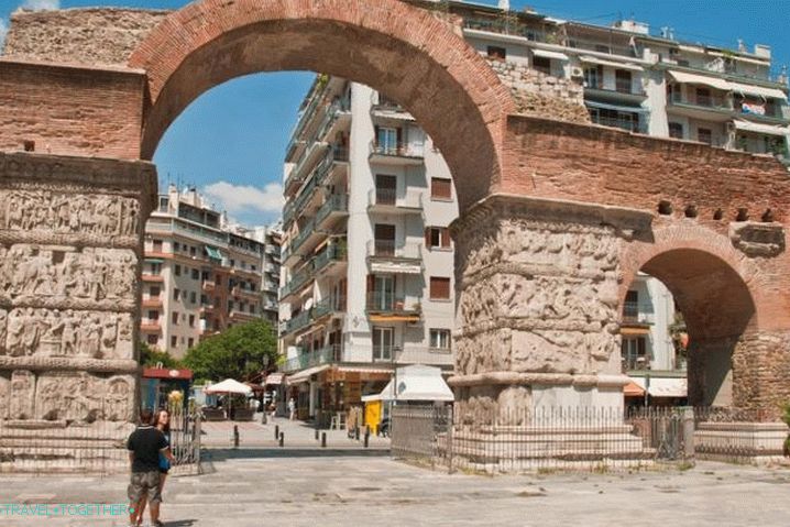 Vreme v Solunu v septembru - Arch in grobnica Galerija