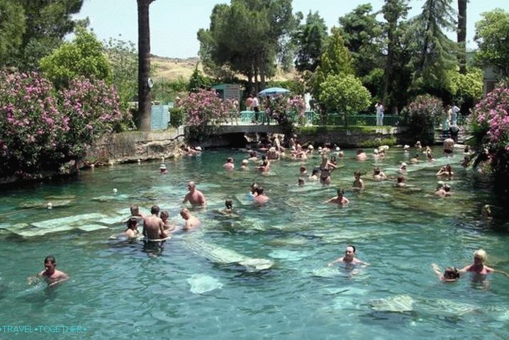 Marmaris, Kleopatrski bazen v Pamukalleju