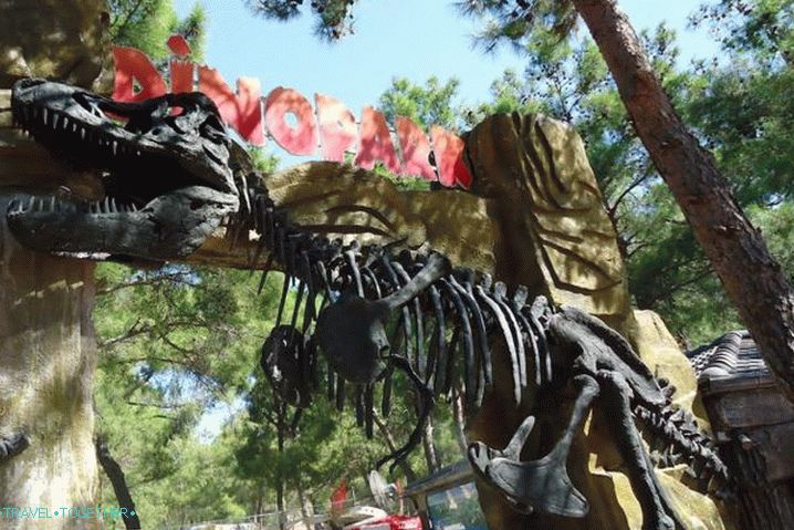 Kemer za otroke, Dinopark v Kemerju