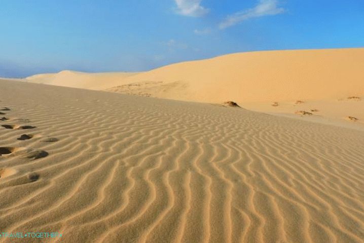 Vreme v Phan Thietu avgusta - rdeče dune