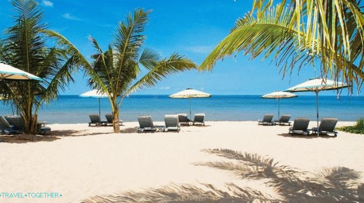 Vietnamska plaža v juliju