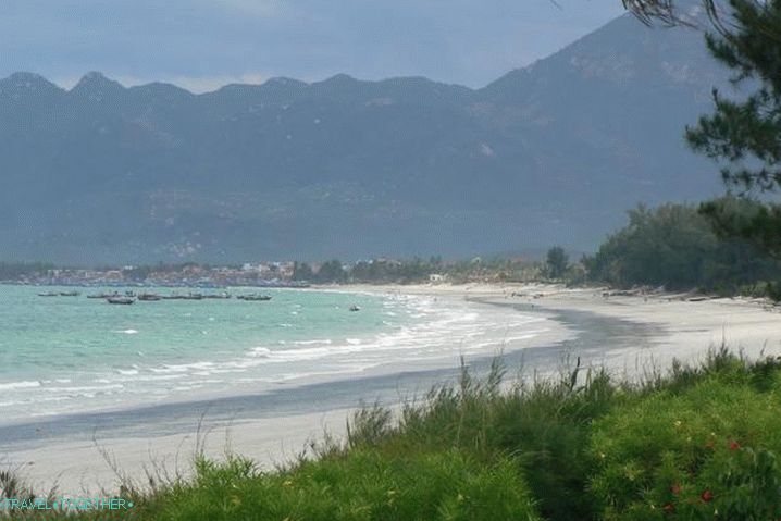 Vreme v Nha Trang v marcu, Plaža v Nha Trangu