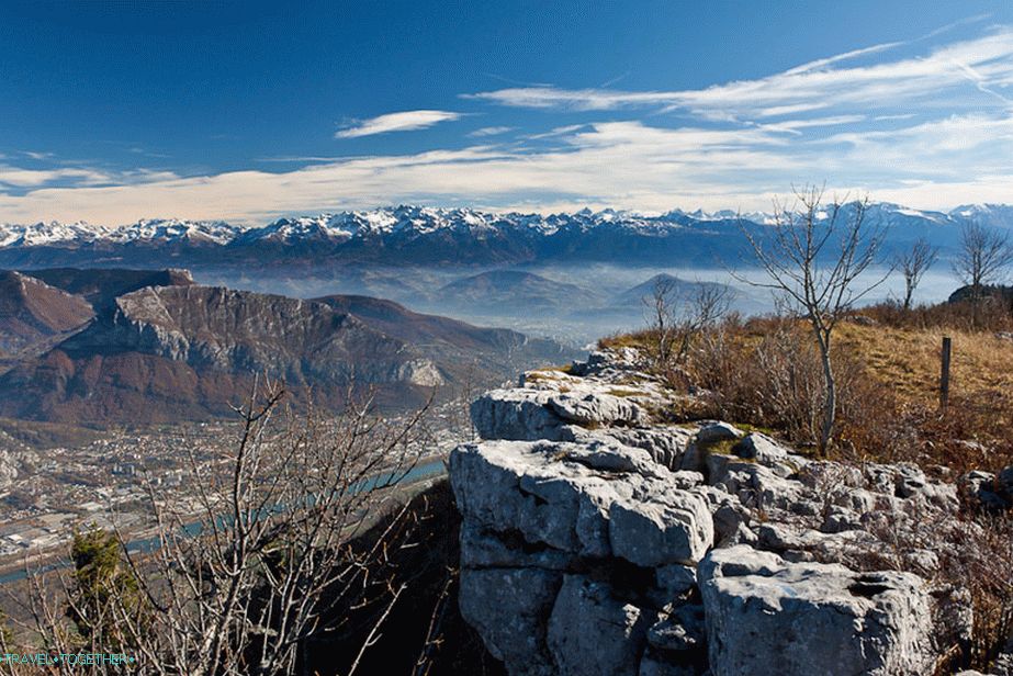 Osupljivi razgledi na francoske Alpe