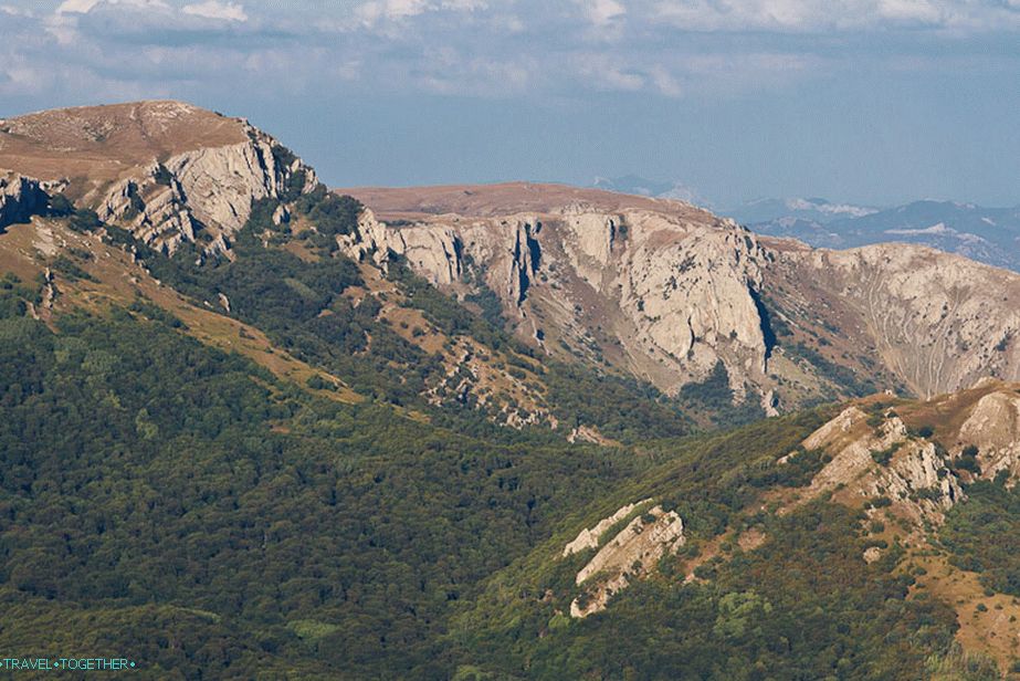 Karabi Yayla je že viden naprej