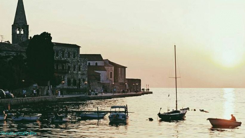 Sončni zahod nad morjem - Poreč