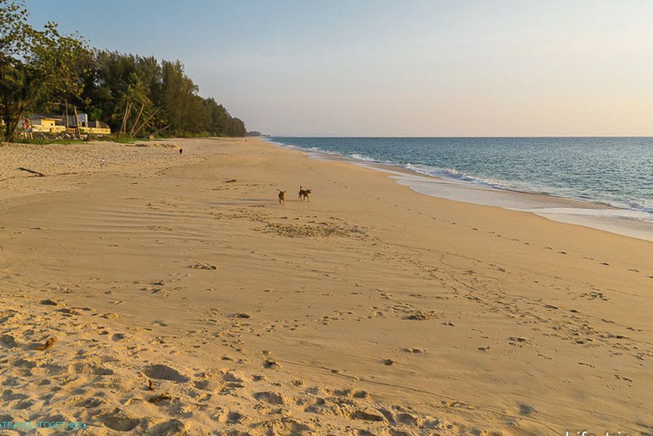 Prazne plaže Tie Muang