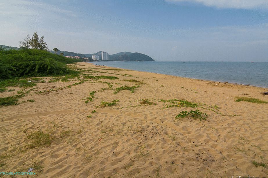 Tik pred vstopom v peščeni park