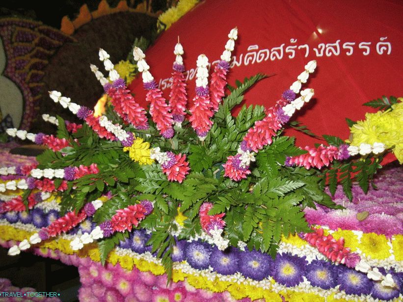 Festival cvetja v Chiang Maiju