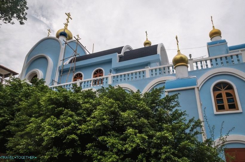 Pravoslavna cerkev na Samui - cerkev Gospodovega vnebovzetja