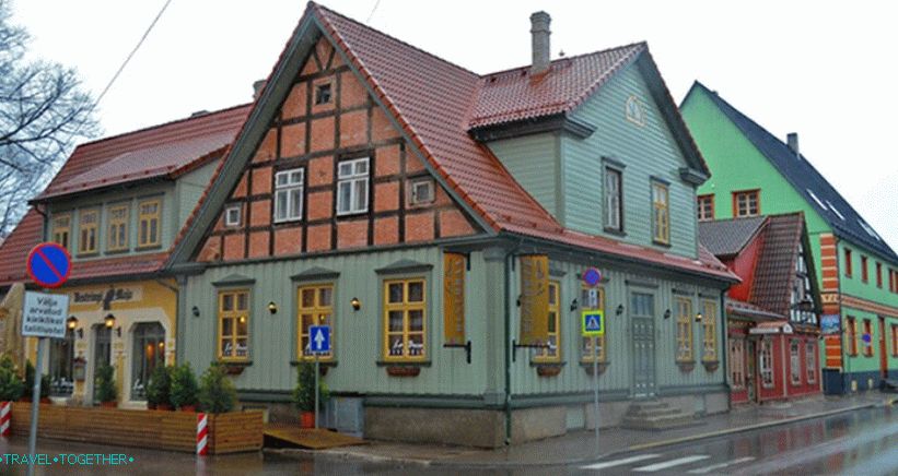 Na ulicah Pärnuja