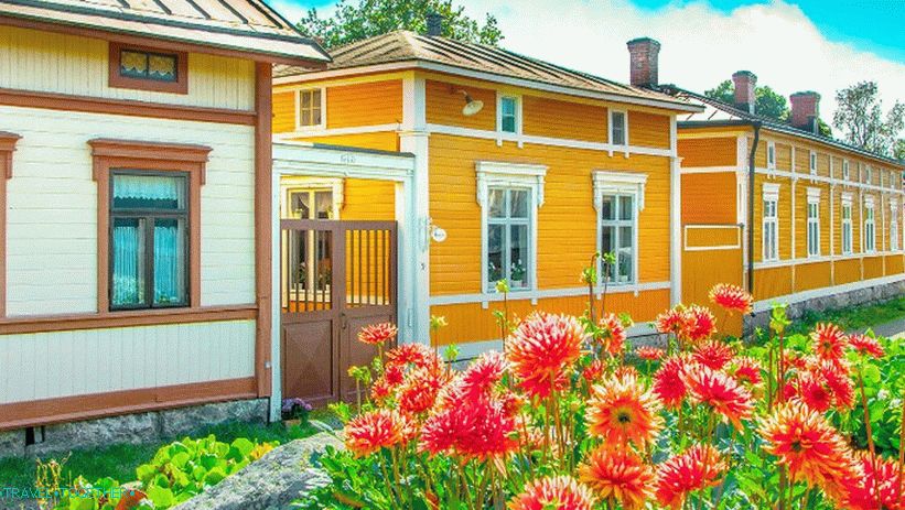 Lesena arhitektura stare Raume