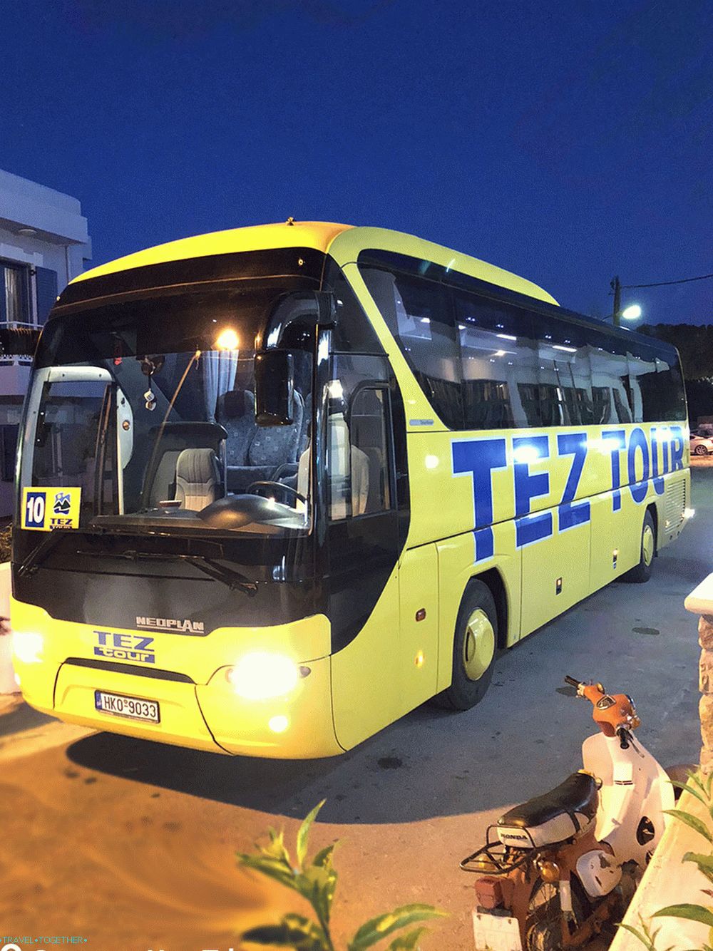 TEZ TOUR Bus Grčija