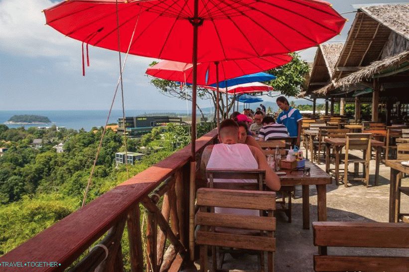 Restavracija After Beach Phuket Bar - s pogledom na plažo Kata Noi