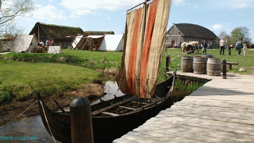 Viking Center