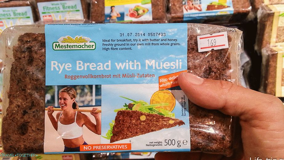 Okusen kruh v paketu