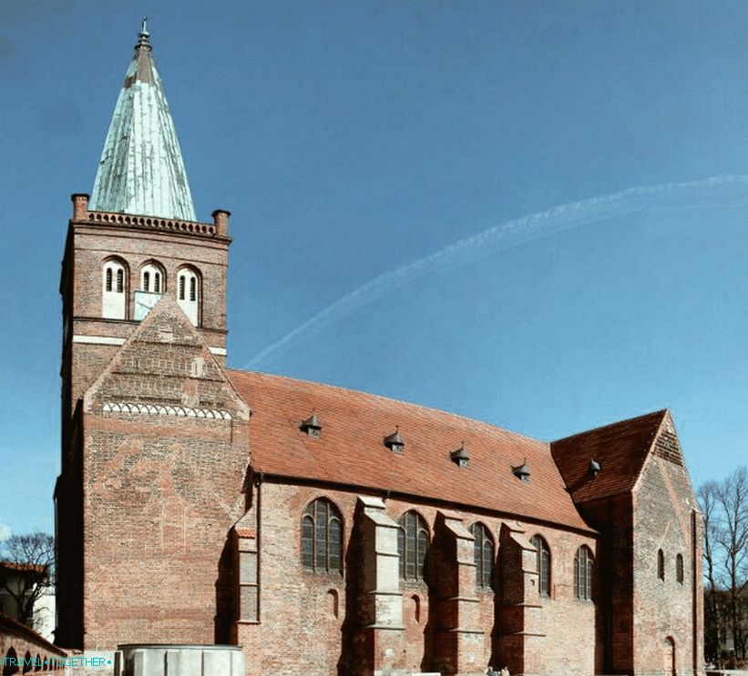 Gotska cerkev na otoku Rügen