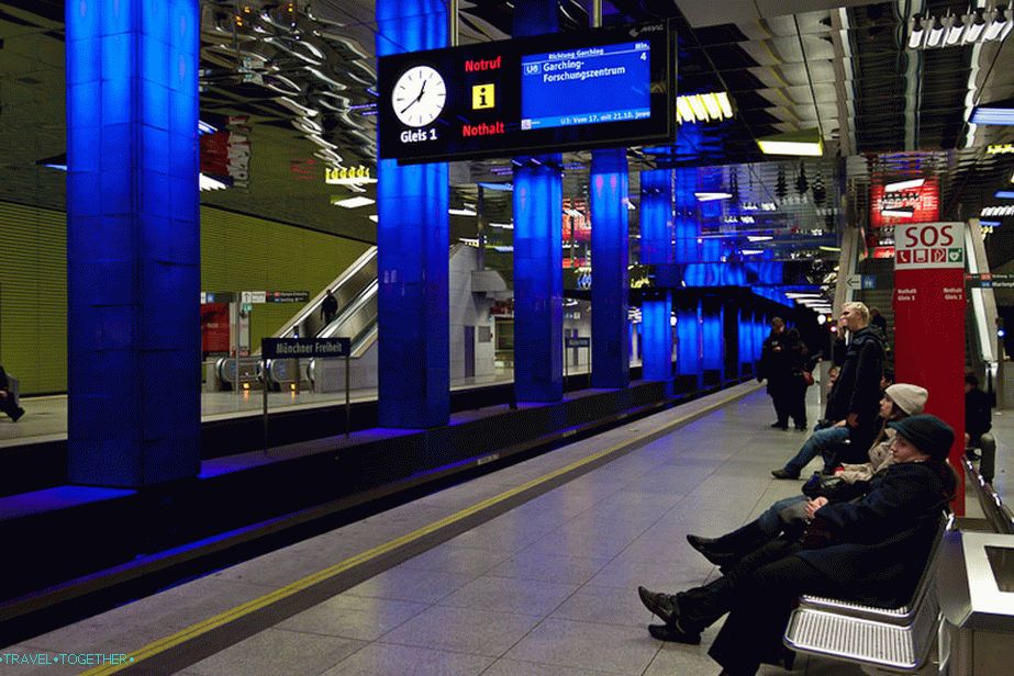Metro v Münchnu.