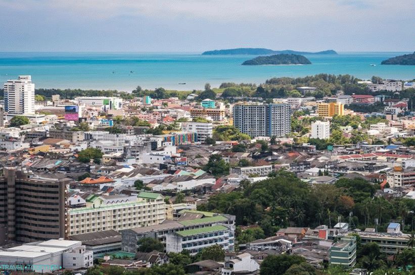 Pogled na bližnje mesto Phuket