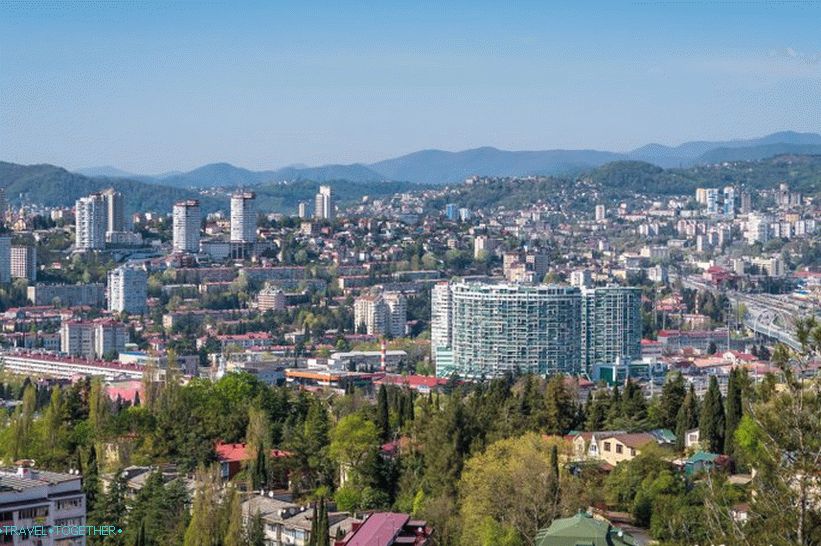 Razgledna ploščad v Sočiju - Vrstni stolp Rože vetra