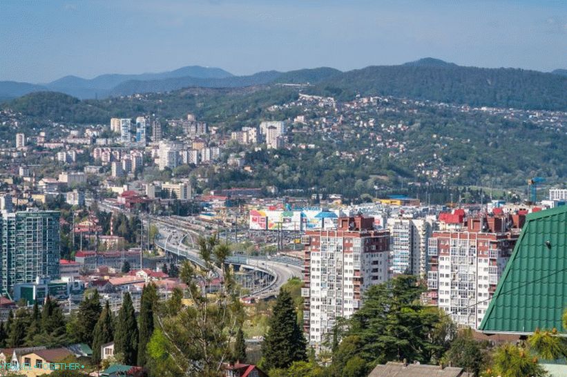 Razgledna ploščad v Sočiju - Vrstni stolp Rože vetra
