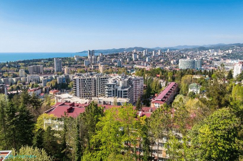 Razgledna ploščad v Sočiju - Vrstni stolp Rože vetra