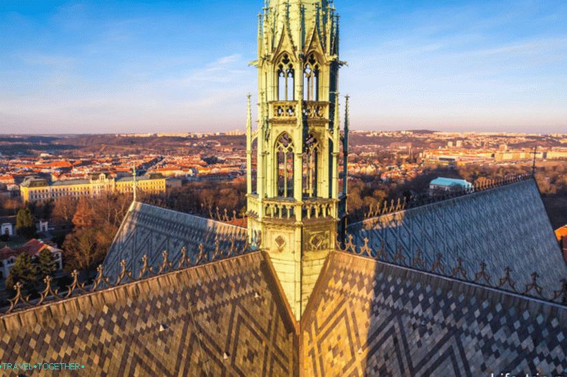 Katedrala sv. Vida v Pragi - kako do tja, delovni čas in cena