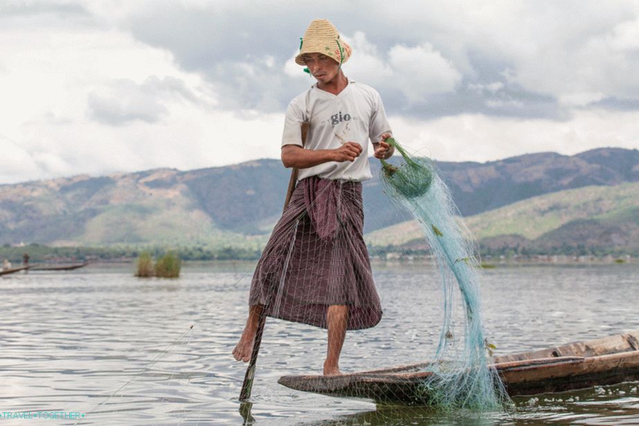 Jezero Inle v Manyami (Burma)