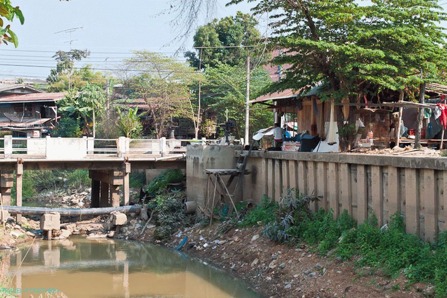 Sukhothai City - slumi