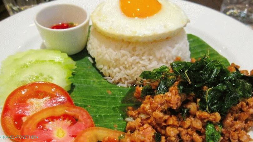 Tajska hrana - Pad Kapao (Pad Krapao)