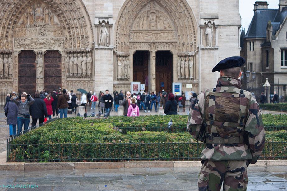 Notre Dame de Paris pod zanesljivo zaščito