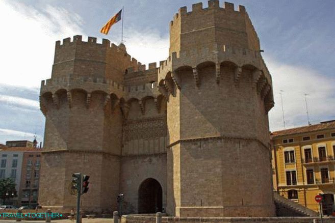 Torres de Serranos